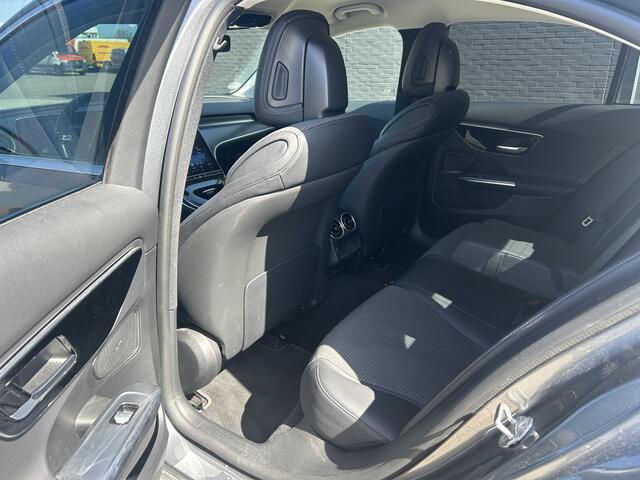 Mercedes-Benz C-KLASSE 300 e Luxury Line Limited | Achteruitrijcamera | Stoelverwarming | Sfeerverlichting |