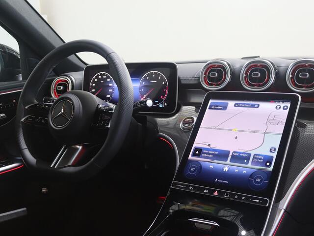 Mercedes-Benz C-KLASSE Estate 180 AMG Line | Nightpakket | 19-Inch | Panoramadak | Apple Car Play | Massagestoelen | Stoelventilatie + -verwarming