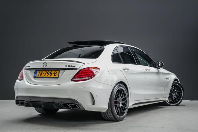 Mercedes-Benz C-KLASSE C63S AMG 510pk |carbon exterieur|pano|schaalstoelen|Burmester|memory|HUD|camera|elek. achterklep|interieur parfum|DAB|19"|
