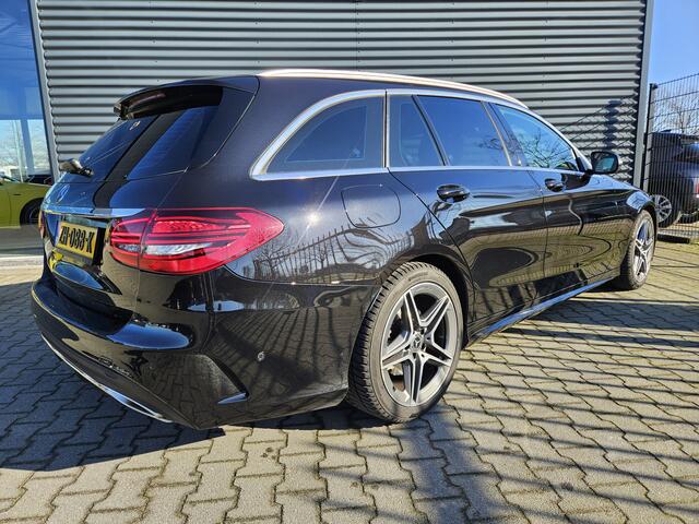 Mercedes-Benz C-KLASSE Estate 180 Business Solution AMG Plus Upgrade Edition | Multibeam LED | Virtual | Apple Carplay | Afneembare Trekhaak | Alcantara Sportstoelen Verwarmd | Sfeerverlichting | Camera | 18"L.M |
