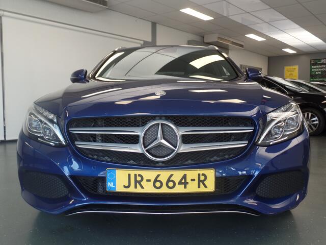 Mercedes-Benz C-KLASSE Estate 220 CDI Ambition Handgeschakeld, Sportstoelen leder, Stoel verwarming, Xenon, Clima controle, Cruise controle, Pdc V/A, Navigatie, Lm velgen 16'', Trekhaak, afneembaar, Ex eerste eigenaar!! bovag afleverpakket 695,-