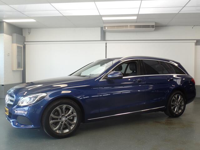 Mercedes-Benz C-KLASSE Estate 220 CDI Ambition Handgeschakeld, Sportstoelen leder, Stoel verwarming, Xenon, Clima controle, Cruise controle, Pdc V/A, Navigatie, Lm velgen 16'', Trekhaak, afneembaar, Ex eerste eigenaar!! bovag afleverpakket 695,-