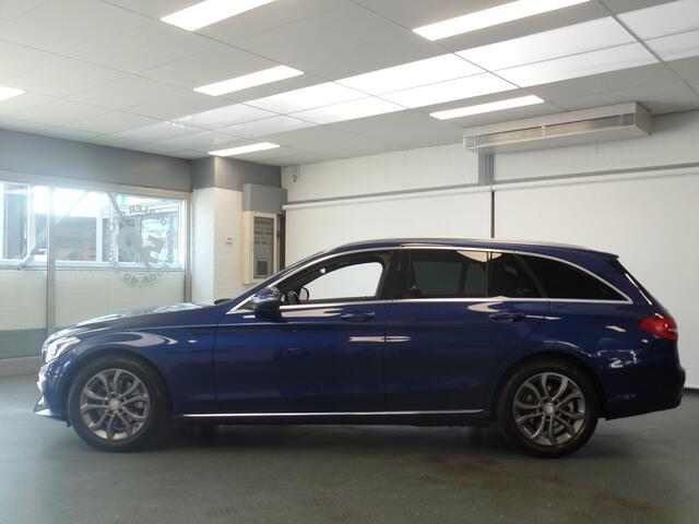 Mercedes-Benz C-KLASSE Estate 220 CDI Ambition Handgeschakeld, Sportstoelen leder, Stoel verwarming, Xenon, Clima controle, Cruise controle, Pdc V/A, Navigatie, Lm velgen 16'', Trekhaak, afneembaar, Ex eerste eigenaar!! bovag afleverpakket 695,-