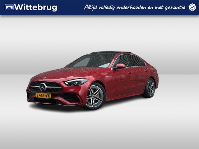 Mercedes-Benz C-KLASSE 180 AMG Line / Navigatie / Pano / Camera / Parkeersensoren V+A / Zwenkbare trekhaak / LED / Lichtmetaal 18 inch /