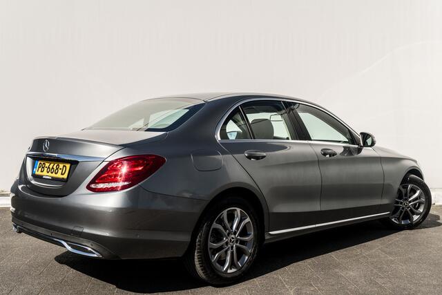 Mercedes-Benz C-KLASSE 250 211 Pk Automaat Prestige I Lederen Comfort Stoelen I LED I Navigatie