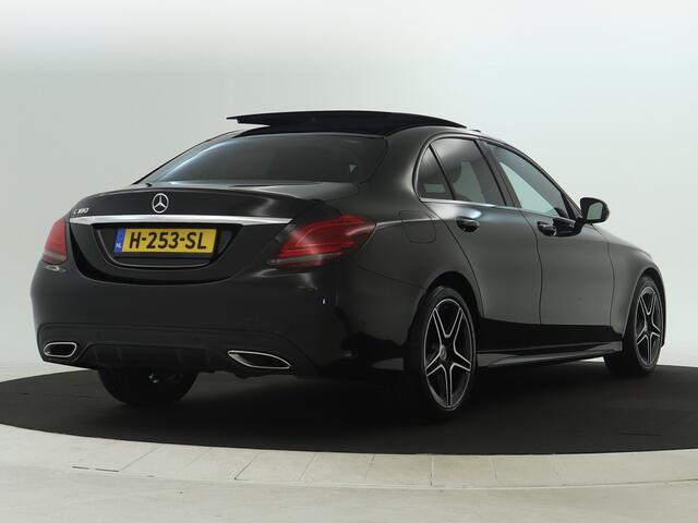 Mercedes-Benz C-KLASSE 180 AMG line | Night pakket | Panorama schuif/kanteldak | Multibeam Led lights | Parkeer pakket + achtercamera | | Comand Navigatie | Sfeerverlichting