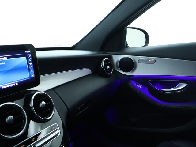Mercedes-Benz C-KLASSE 180 AMG line | Night pakket | Panorama schuif/kanteldak | Multibeam Led lights | Parkeer pakket + achtercamera | | Comand Navigatie | Sfeerverlichting