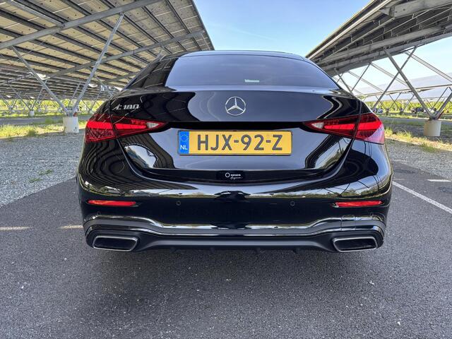 Mercedes-Benz C-KLASSE 180 AMG Line | Night | Panoramadak | Digital light | Memory stoelen | Sfeerverlichting | 360 camera |