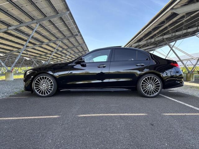 Mercedes-Benz C-KLASSE 180 AMG Line | Night | Panoramadak | Digital light | Memory stoelen | Sfeerverlichting | 360 camera |