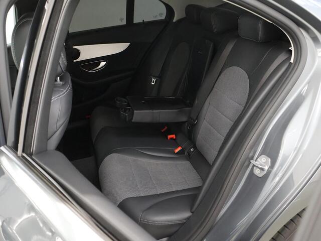 Mercedes-Benz C-KLASSE 180 Business Solution | Stoelverwarming | Achteruitrijcamera | Agility Control |