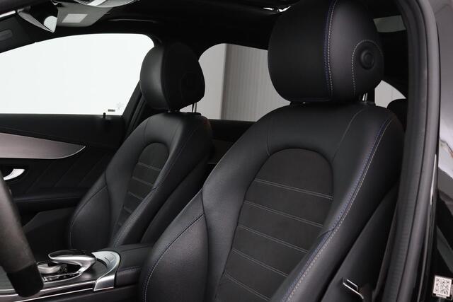 Mercedes-Benz C-KLASSE 300e AMG Limited | Panoramadak | Stoelverwarming | 360 camera | Matrix LED | Carplay | Trekhaak | Leder/Alcantara | Climate control