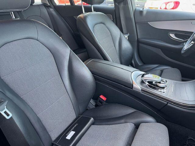 Mercedes-Benz C-KLASSE Estate 1.8 Business Solution Automaat 93.000km Airco/ECC,Navigatie,Camera
