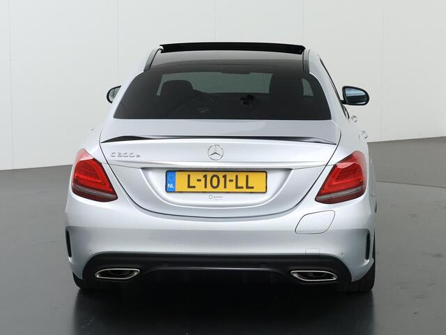Mercedes-Benz C-KLASSE 300 e Business Solution AMG Limited | Night | Panoramadak | Stoelverwarming | Sfeerverlichting | Apple carplay |