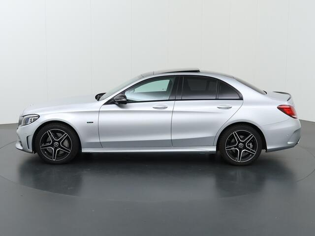 Mercedes-Benz C-KLASSE 300 e Business Solution AMG Limited | Night | Panoramadak | Stoelverwarming | Sfeerverlichting | Apple carplay |