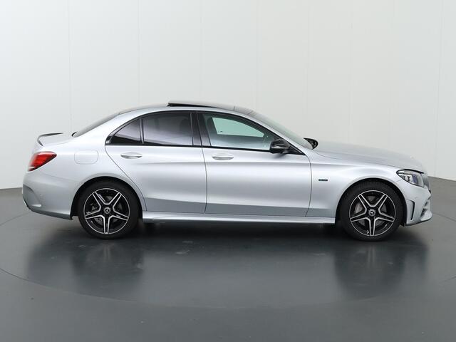 Mercedes-Benz C-KLASSE 300 e Business Solution AMG Limited | Night | Panoramadak | Stoelverwarming | Sfeerverlichting | Apple carplay |