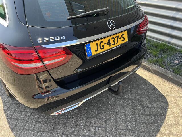 Mercedes-Benz C-KLASSE Estate 220 CDI Avantgarde Panorama 2.2 motor