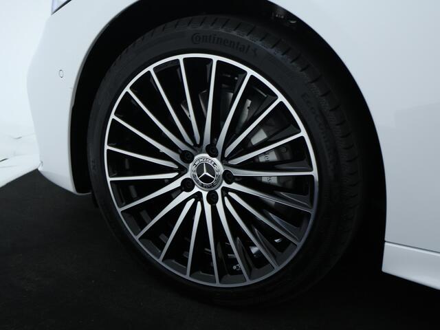 Mercedes-Benz C-KLASSE Estate 300 e Business Solution AMG | Trekhaak | Nightpakket | Parkeerpakket met 360°-camera | KEYLESS GO-comfortpakket | Antidiefstalpakket GUARD 360° Plus | Memorypakket | EASY PACK achterklep |