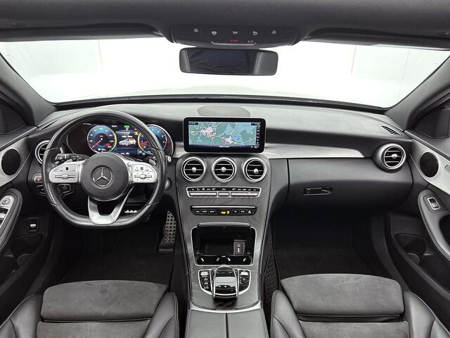 Mercedes-Benz C-KLASSE Estate 200 AMG-Line | Trekhaak electr. wegklapbaar | Pan.Schuif-kanteldak | Rij-Ass. Pack Adaptive Cruise | Multibeam led lights | Parkeersensoren + 360gr Camera | Privacy Glas | Inclusief 24 maanden Mercedes-Benz Certified garantie voor Europa.