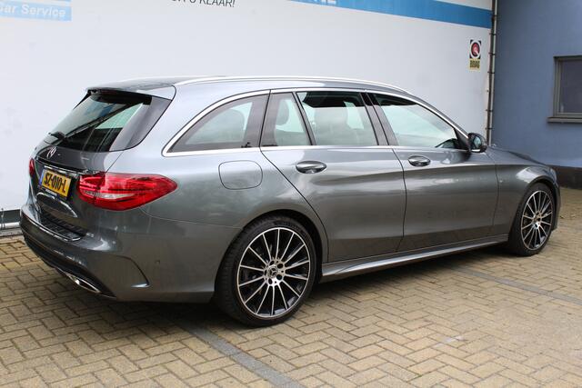 Mercedes-Benz C-KLASSE Estate 180 CDI Sport Edition Upgrade 19 inch | Incl. 12 maanden Garantie | Panorama dak | Achteruitrijcamera | Stoelverwarming | Parkeersensoren V+A | Cruise controle | Navigatie | Climate controle | LED Koplampen | Elektrische kofferbak klep | Keyless st