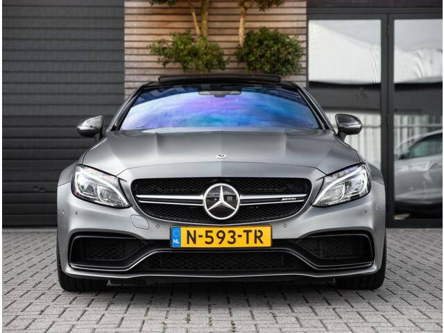 Mercedes-Benz C-KLASSE Coupé AMG 63 S Pano Schaal Burmester Memory
