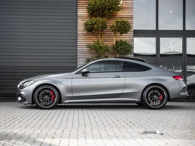 Mercedes-Benz C-KLASSE Coupé AMG 63 S Pano Schaal Burmester Memory