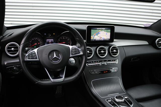 Mercedes-Benz C-KLASSE 180 AMG Pakket Aut (Orig NL! NAP! Panoramadak Sportleder Navi/Camera Full-Led 18InchAMG PrivacyGlass Pdc V+A)