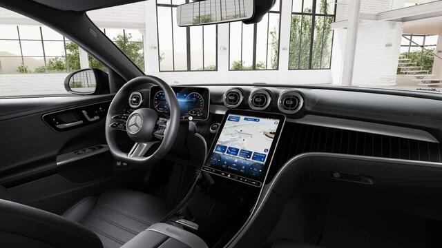 Mercedes-Benz C-KLASSE 300e Business Solution AMG | Panoramaschuifdak | Night | 360°camera | Stoelverwarming voor