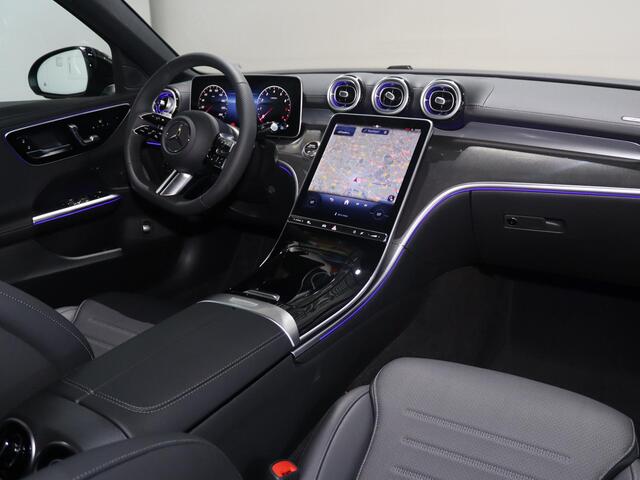 Mercedes-Benz C-KLASSE 180 Business Solution AMG | Panoramaschuifdak | Night | DIGITAL LIGHT | Trekhaak