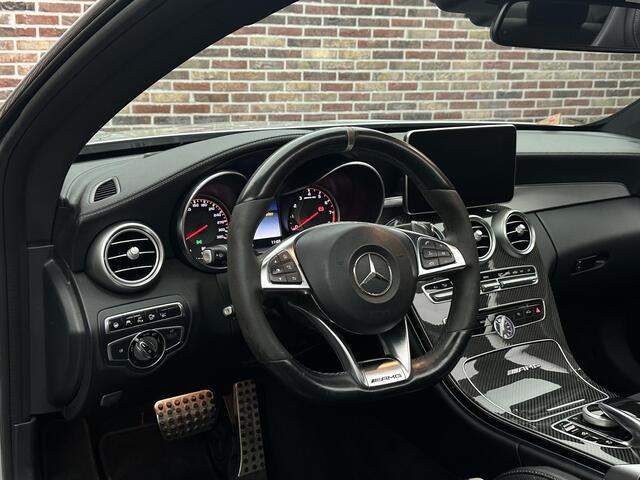 Mercedes-Benz C-KLASSE Coupé AMG 63 S Carbon Pakket Panorama Kuipstoel Head