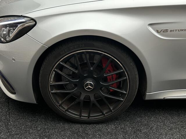 Mercedes-Benz C-KLASSE Coupé AMG 63 S Carbon Pakket Panorama Kuipstoel Head