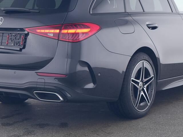 Mercedes-Benz C-KLASSE Estate 300 e AMG Plug-In Hybride AMG Line | Night Pakket | Trekhaak | Panorama Schuif-Kanteldak. Inclusief 24 maanden MB Certified garantie voor Europa.