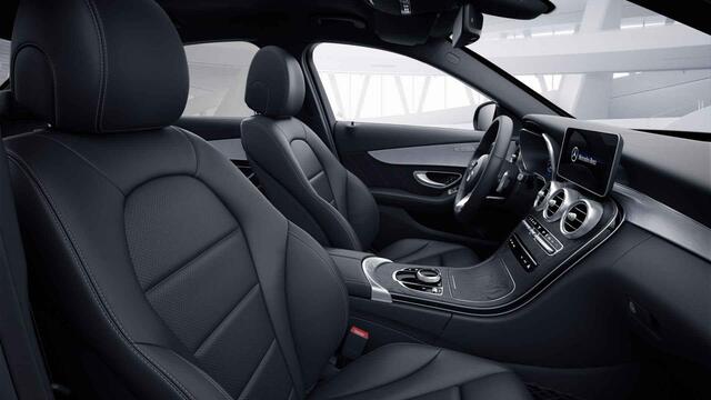 Mercedes-Benz C-KLASSE 200 d Premium Plus Pack | AMG | Stoelverwarming | Standkachel | Widescreen |