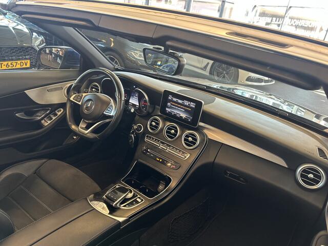 Mercedes-Benz C-KLASSE 300 AMG Line | Cruise control | Climate control | Achteruitrijcamera | Adaptief onderstel | Lederen/Alcantara bekleding | Navigatie