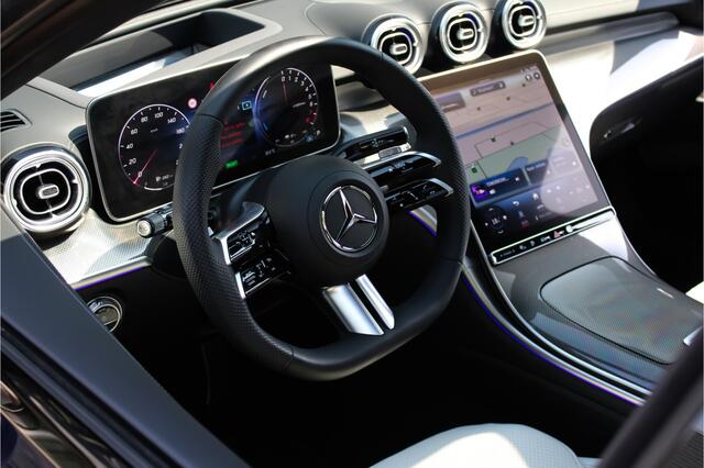 Mercedes-Benz C-KLASSE Estate 300e AMG | VOL OPTIE! | Burmester | HuD | Pano