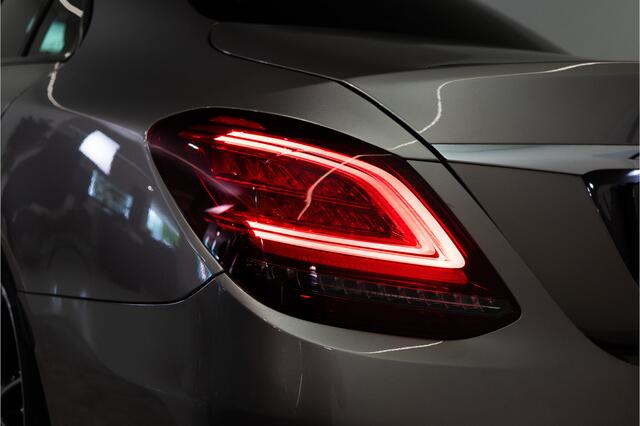 Mercedes-Benz C-KLASSE 300 Premium Plus AMG 259PK | Pano | Burmester | Sfeer | Dodehoek | Carplay