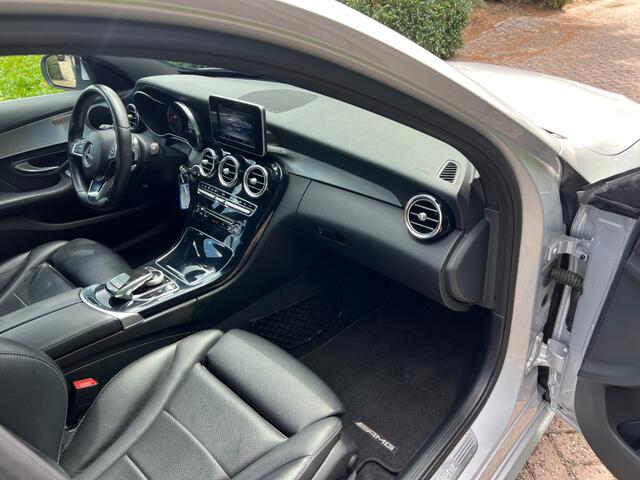 Mercedes-Benz C-KLASSE C 180 Aut. AMG int + ext