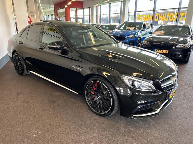 Mercedes-Benz C-KLASSE AMG C63 S 510PK | Panoramadak | Dealer onderhouden | Burmester | Lederen/Alcantara bekleding | 19''INCH | Fabrieks-af kleppensysteem | Adaptief onderstel | Cruise control | Climate control | Stoelverwarming | Navigatie | Full LED