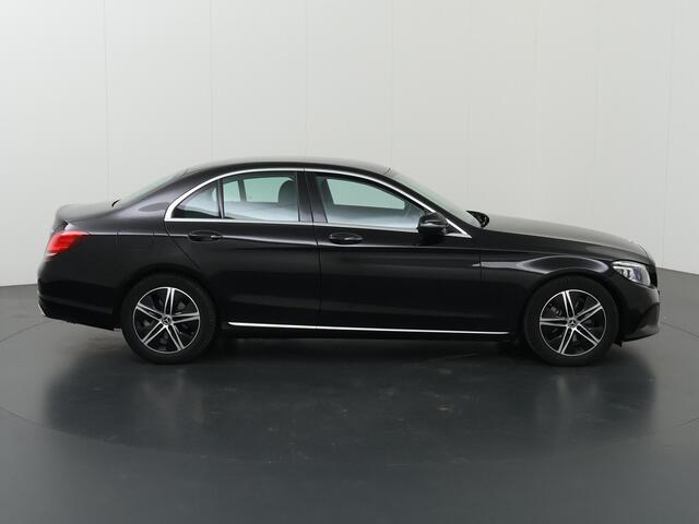 Mercedes-Benz C-KLASSE 200 Business Solution Plus Upgrade Edition | Trekhaak | Multibeam | AGILITY Control | Widescreen | Stoelverwarming |