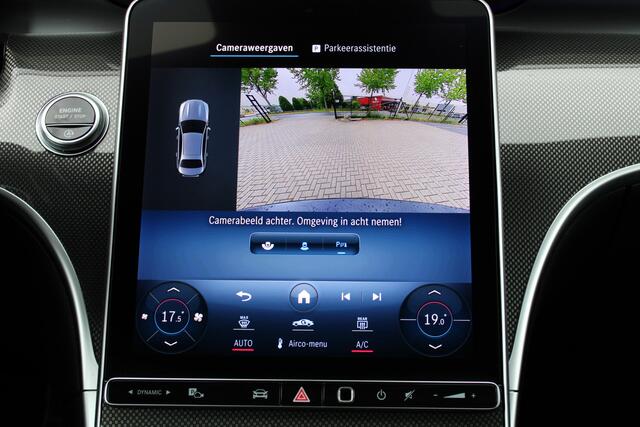 Mercedes-Benz C-KLASSE AMG-line (Nightpakket, Sfeerverlichting, Camera, Panoramadak, Apple Carplay)