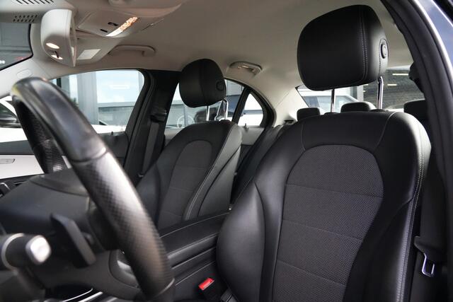 Mercedes-Benz C-KLASSE 180 Prestige 156pk Stoelverwarming/Navigatie/PDC