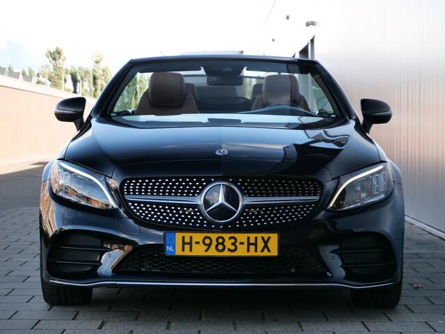 Mercedes-Benz C-KLASSE Cabrio 180 157pk AMG Line Premium Plus Automaat Apple Carplay / Leder / Camera / Windscherm