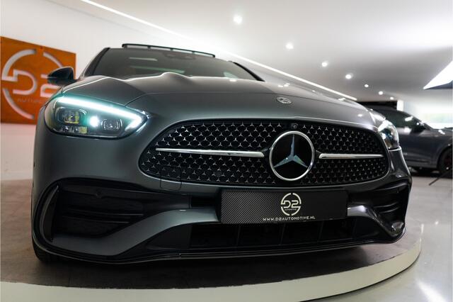 Mercedes-Benz C-KLASSE 300 e AMG Line 313PK Plug-In | Pano | Sfeer | Trekhaak | Leder | Laser | VOL! 12 MND Garantie