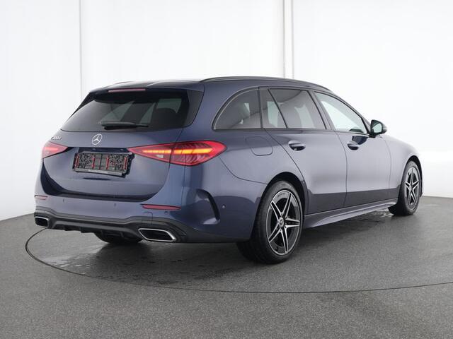 Mercedes-Benz C-KLASSE Estate 300 e Plug-In Hybride AMG Nightpakket | Trekhaak | Panoramadak | Memory | Stuur en Stoelverwarming | Dode Hoek Ass | Car Play | Inclusief 24 maanden Mercedes-Benz Certified garantie voor Europa.
