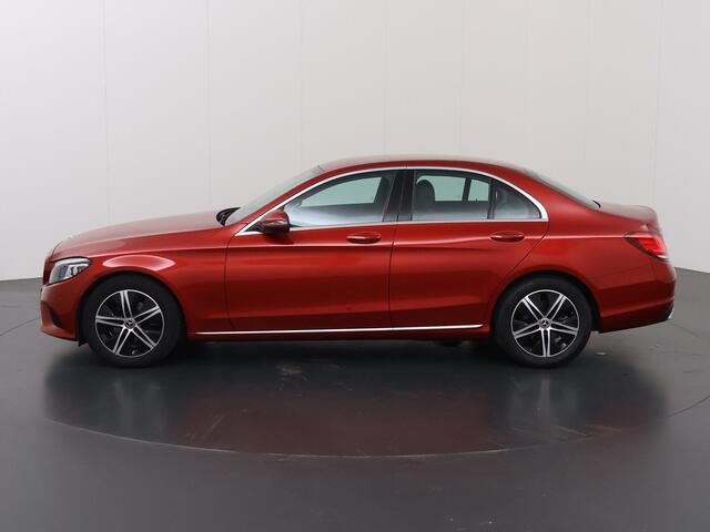 Mercedes-Benz C-KLASSE 160 Business Solution Plus Upgrade Edition | Trekhaak | Multibeam | Stoelverwarming | Widescreen | Sfeerverlichting |