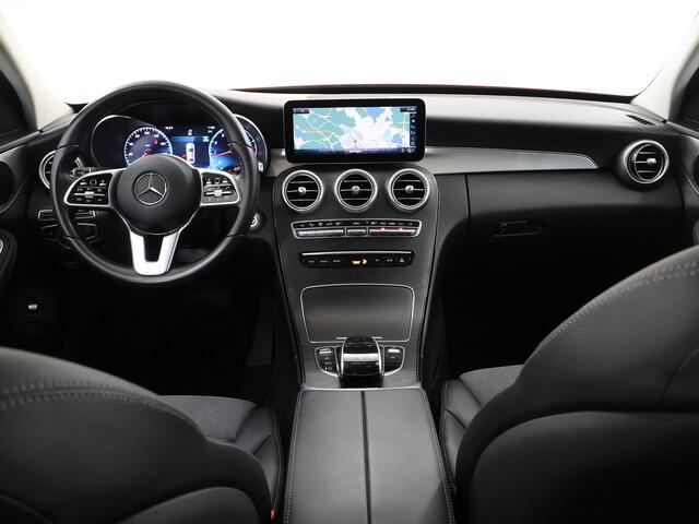 Mercedes-Benz C-KLASSE 160 Business Solution Plus Upgrade Edition | Trekhaak | Multibeam | Stoelverwarming | Widescreen | Sfeerverlichting |