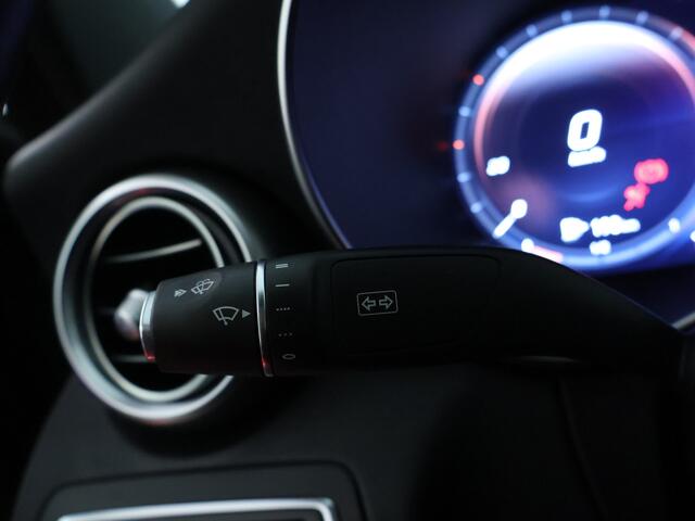 Mercedes-Benz C-KLASSE 180 Business Solution AMG AMG Line | Night Pakket | Panorama Schuif-Kanteldak. Inclusief 24 maanden Mercedes-Benz Certified garantie voor Europa.