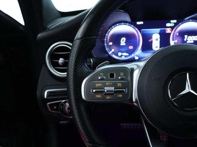 Mercedes-Benz C-KLASSE 180 Business Solution AMG AMG Line | Night Pakket | Panorama Schuif-Kanteldak. Inclusief 24 maanden Mercedes-Benz Certified garantie voor Europa.