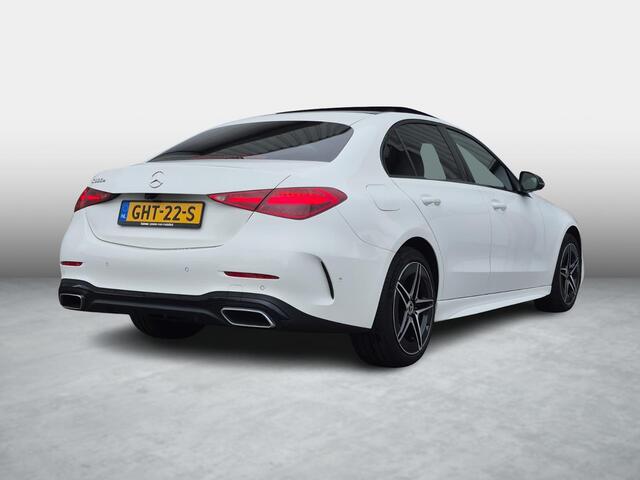 Mercedes-Benz C-KLASSE 300 e AMG Line | Panoramadak | Trekhaak |