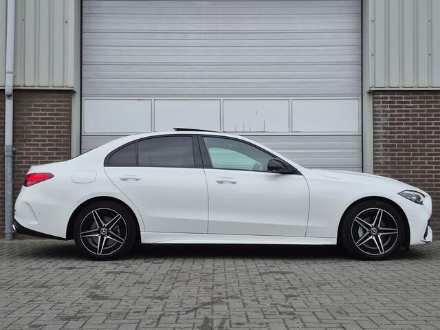 Mercedes-Benz C-KLASSE 300 e AMG Line | Panoramadak | Trekhaak |
