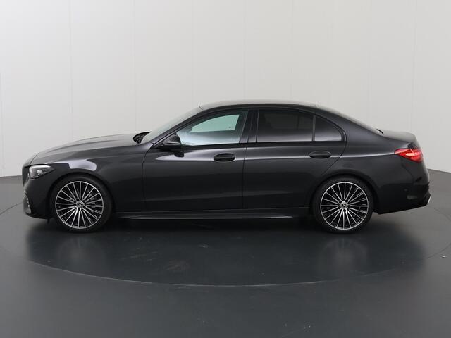 Mercedes-Benz C-KLASSE 180 AMG Line | Night | 19" multispaaks lichtmetalen velgen | Achteruitrijcamera | Stoelverwarming | Sfeerverlichting |